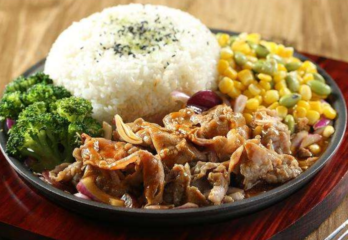 段先生板烧饭加盟